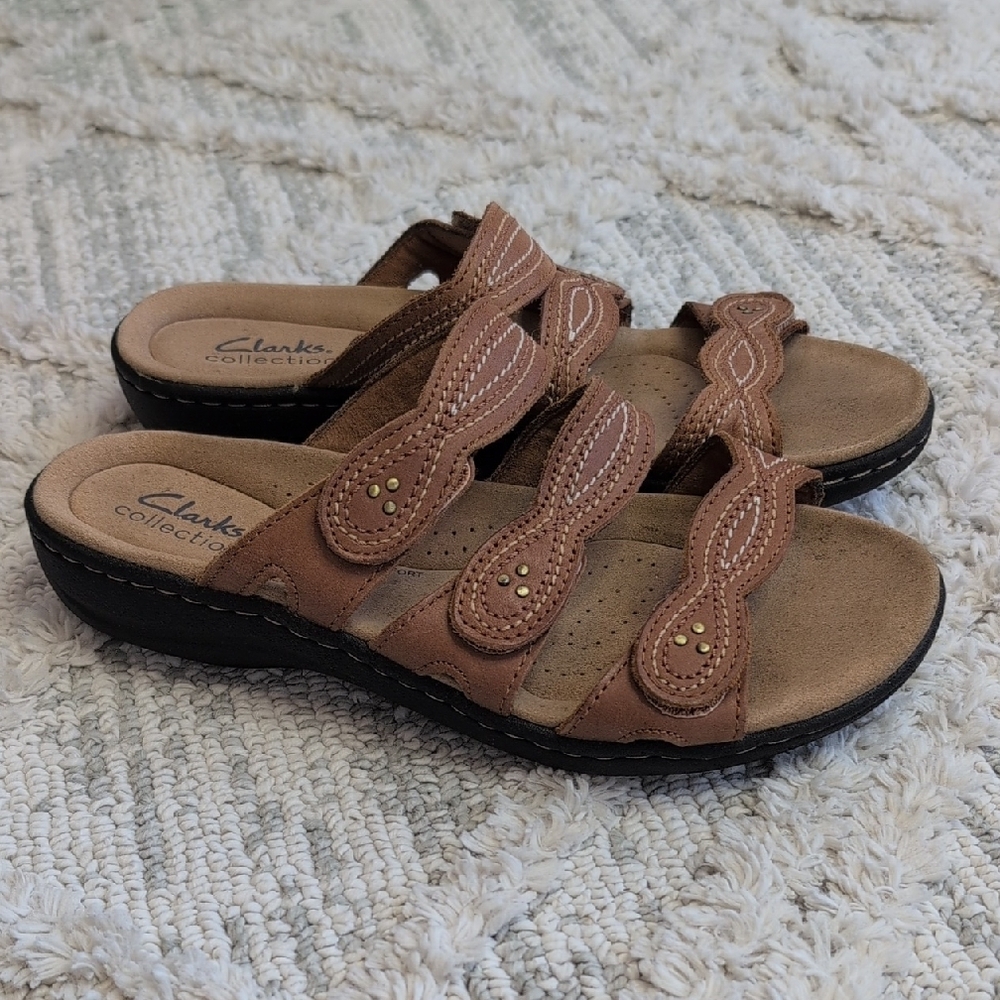 Clarks Women's Brown Triple-Strap Suede Slide Sandals